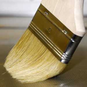 apply varnish different pressure to eliminate brush marks